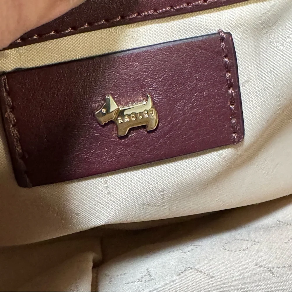 Radley London Crossbody Burgundy Leather Crossbody - Picture 13 of 13